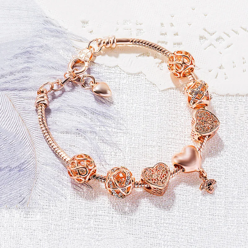 Luxe6080 - Heart & Bee Charm Bracelet