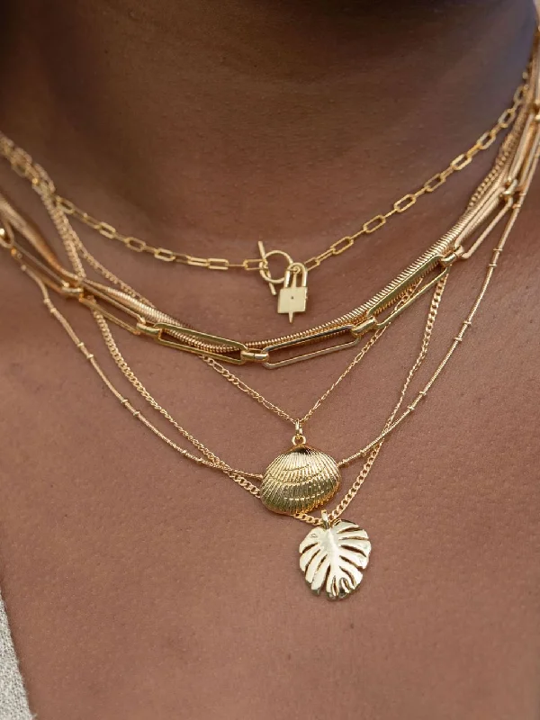 Gold Sea Shell Necklace - Keone