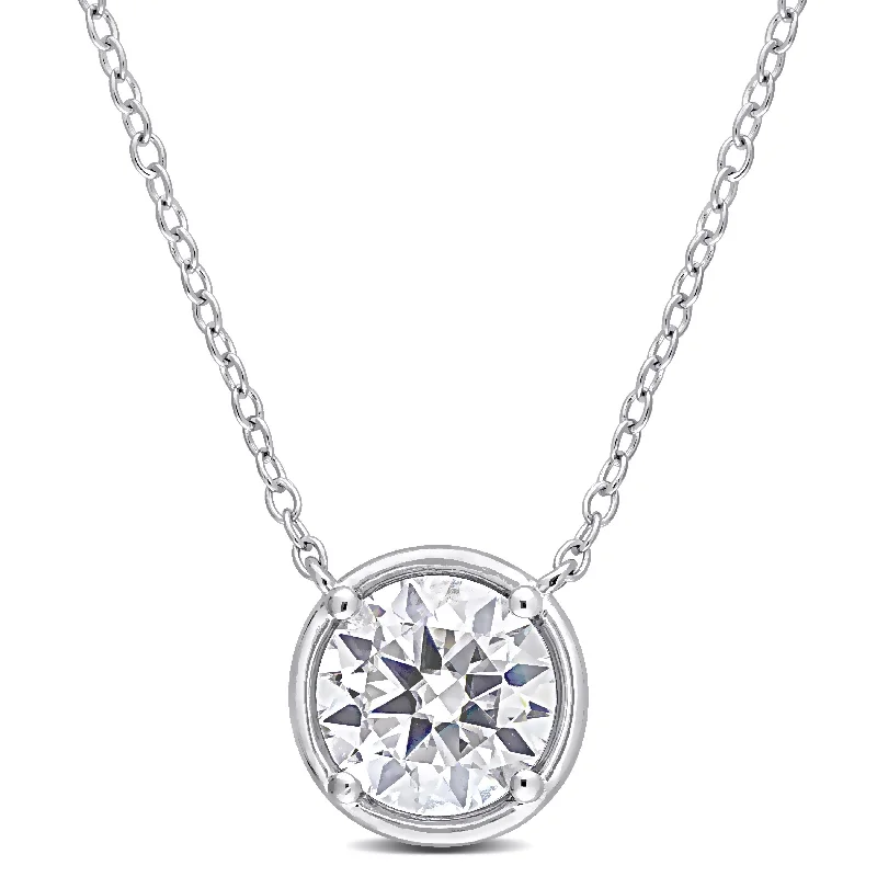 Miadora 1 4/5ct DEW Moissanite Solitaire Station Necklace in Sterling Silver