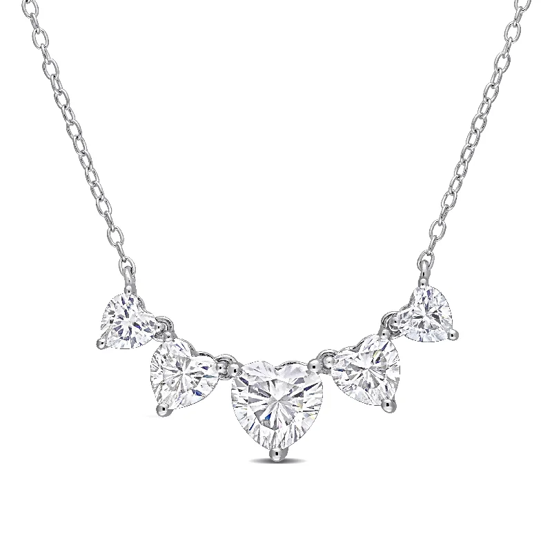 Miadora 2ct DEW Heart-cut Moissanite 5-Stone Graduated Bar Station Necklace in Sterling Silver