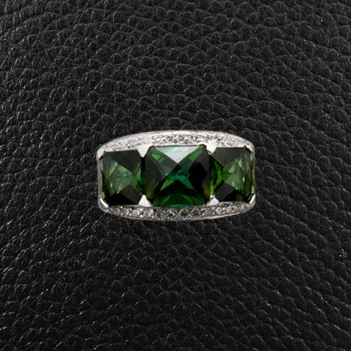 Green Tourmaline & Diamond Ring