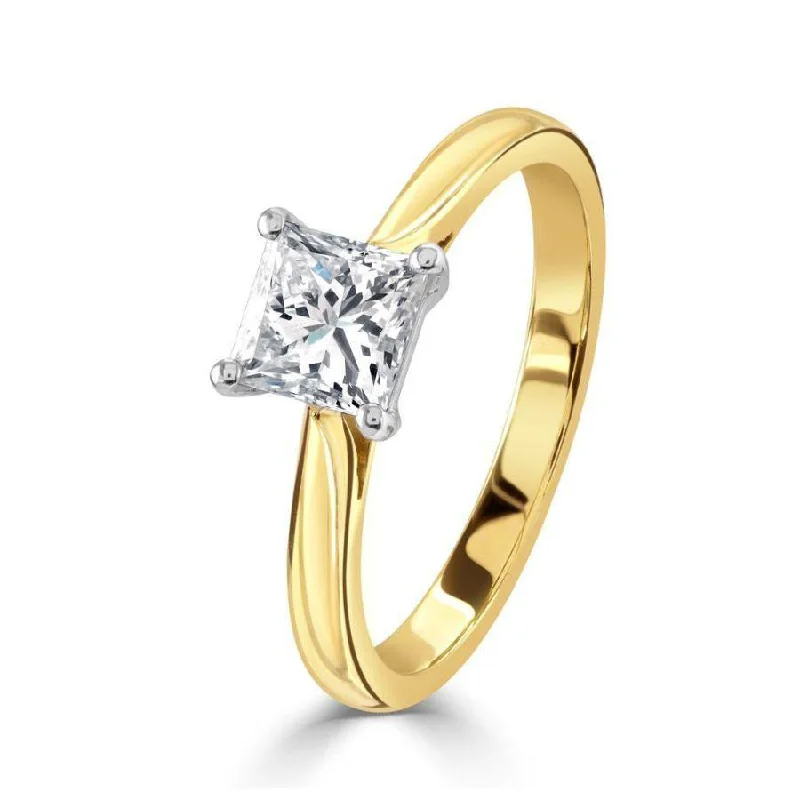 0.90ct Princess Cut Diamond Solitaire 18ct Yellow Gold Ring