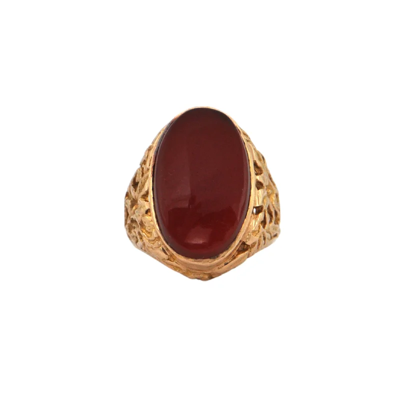 Vintage Carnelian 18K Gold Signet Ring