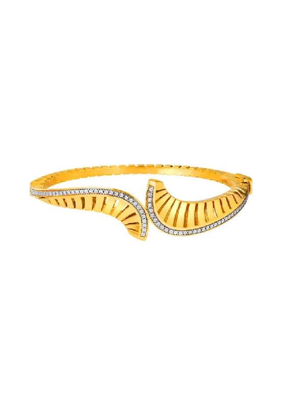 TOMEI Diamond Cut Collection Hollow Art Bangle, Yellow Gold 916